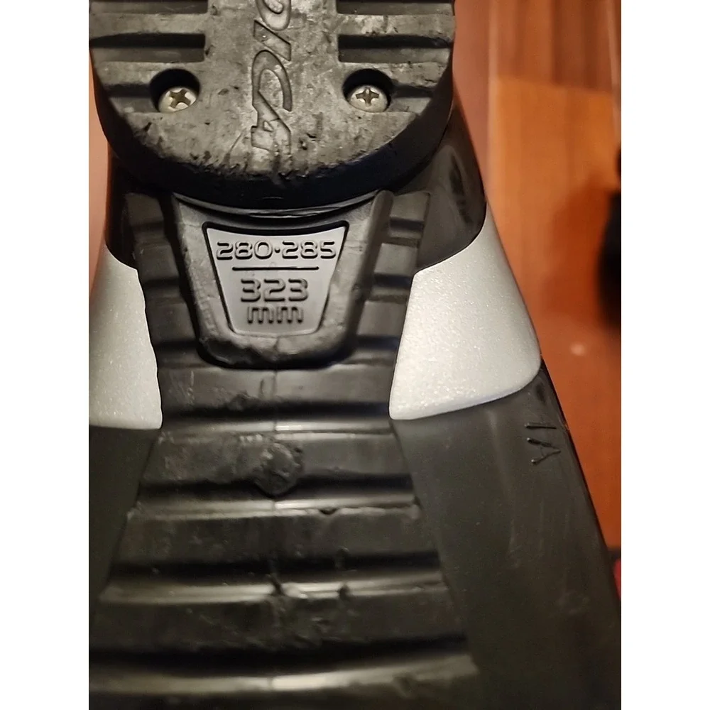 Nordica GranSport 10 Ski Boots Silver Black 80 Flex Index Comfort Fit 315mm